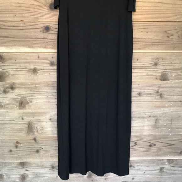Kate & Mallory Black Cold Shoulder Maxi Dress Size Large - Picture 9 of 16